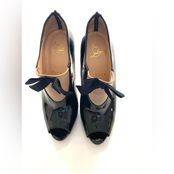 Christian Louboutin Estandono Patent Bow Booties Sz:37 Rare - Picture 7 of 15
